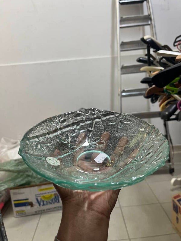 Glass Salad Bowl - Supplies ***