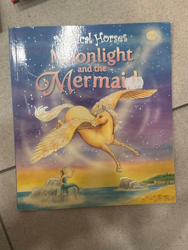 Magical Horses Moonlight and the Mermaid - books*