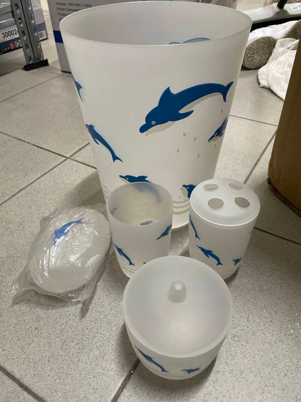 Bathroom set-Supplies***