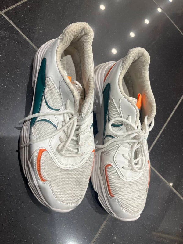Unisex shoes size 40- Shoes ***