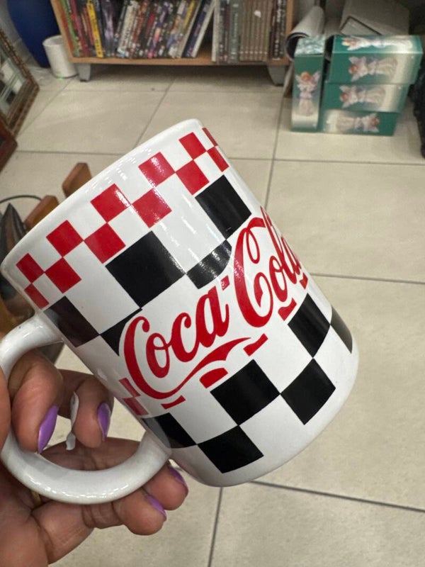 Coca cola mug- mugs***