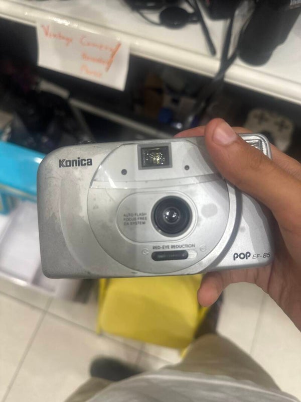 Konica Camera - collectible*