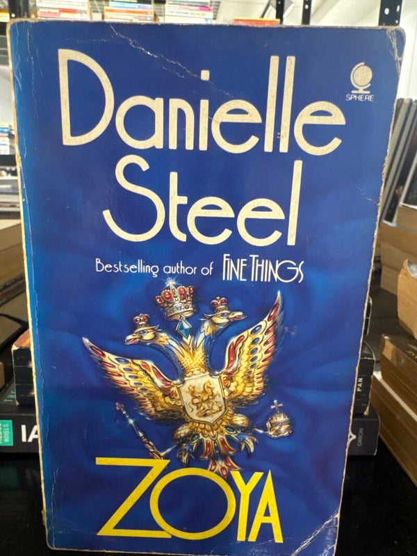 Zoya - Danielle Steel - Books**