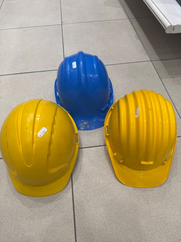 Construction Safety Helmet €3 Each - Helmet*