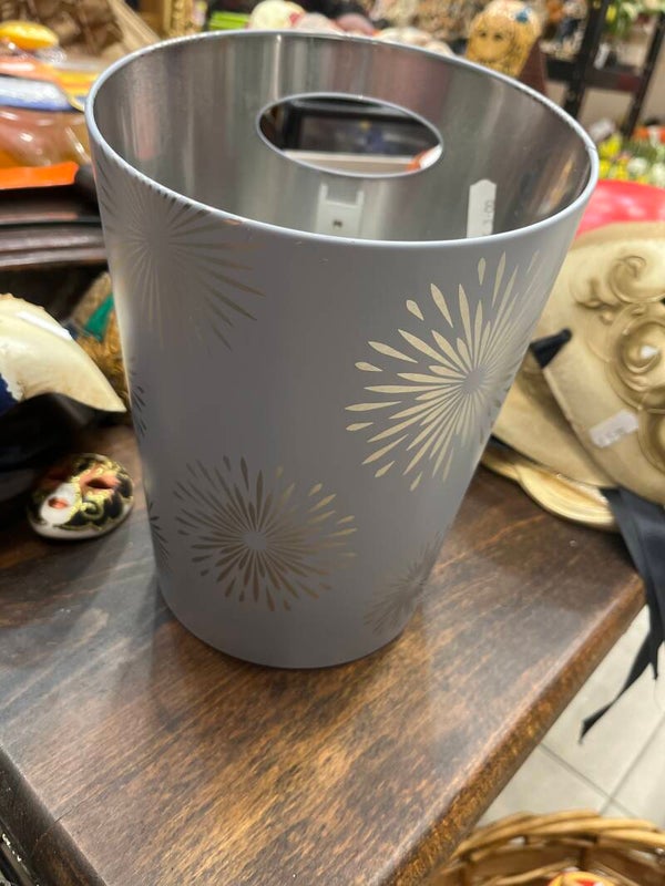 Art Deco Vase - Decor