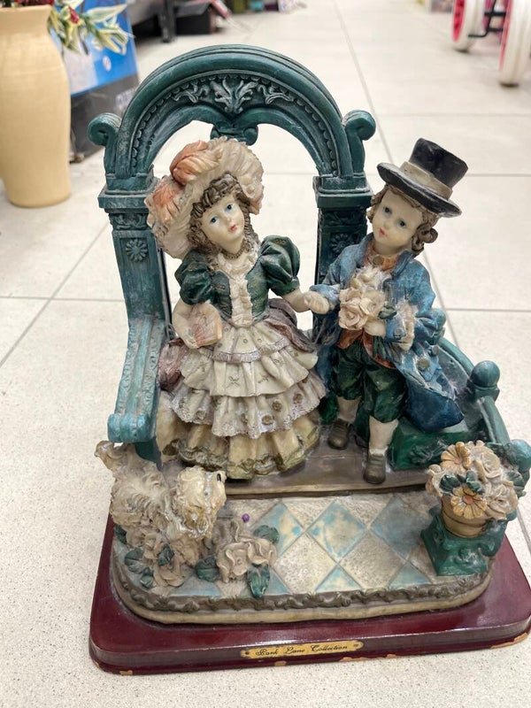 Giuseppe Armani- Vintage***