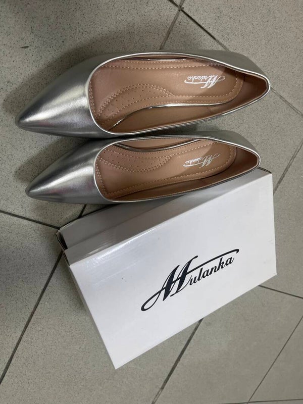 Silver ladies shoes size 38- Shoes ***