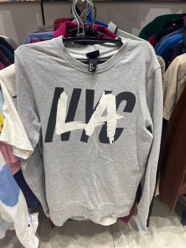 Men Long Sleeve - Size Small