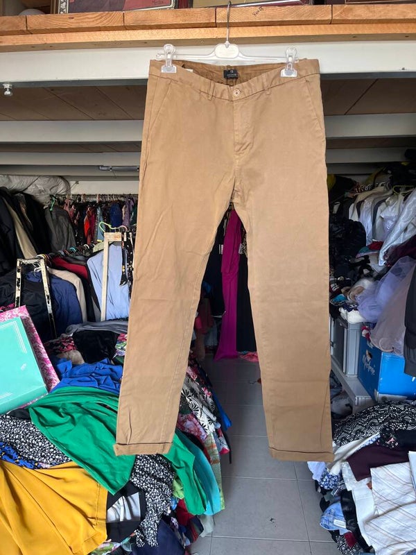 Men Trousers - Size 34