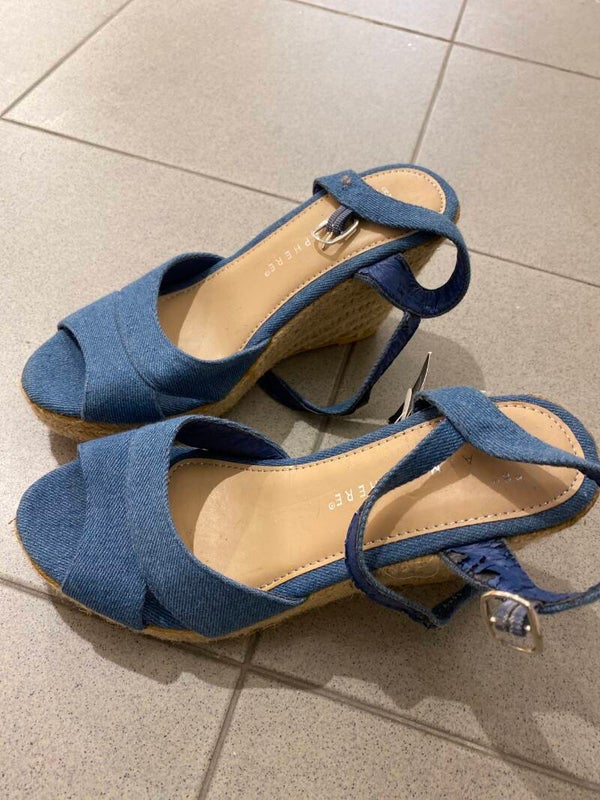 Brand New Women Sandals - Size 36 **