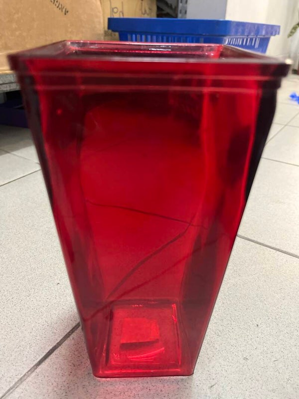 Red Glass Vase-Decor***