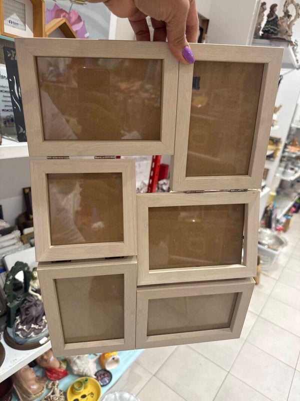 Photo frame- Frames***