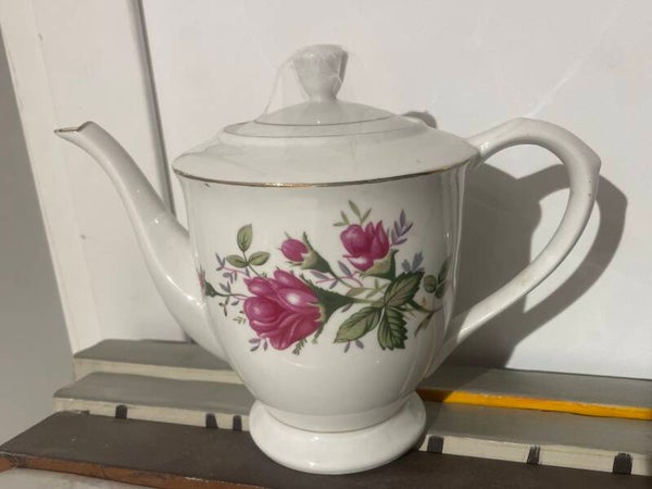 Ceramic teapot- Supplies ***