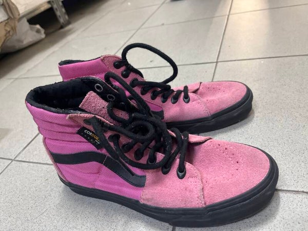 Women Vanz Shoes - Size 38.5
