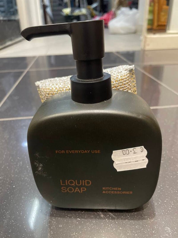 Liquid soap dispenser- Supplies ***