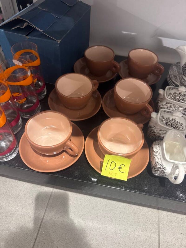 Brown ceramic or porcelain tea set - supplies*