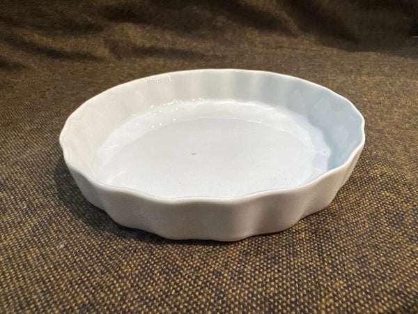 Mini German Porcelain Pie Dish - Supplies