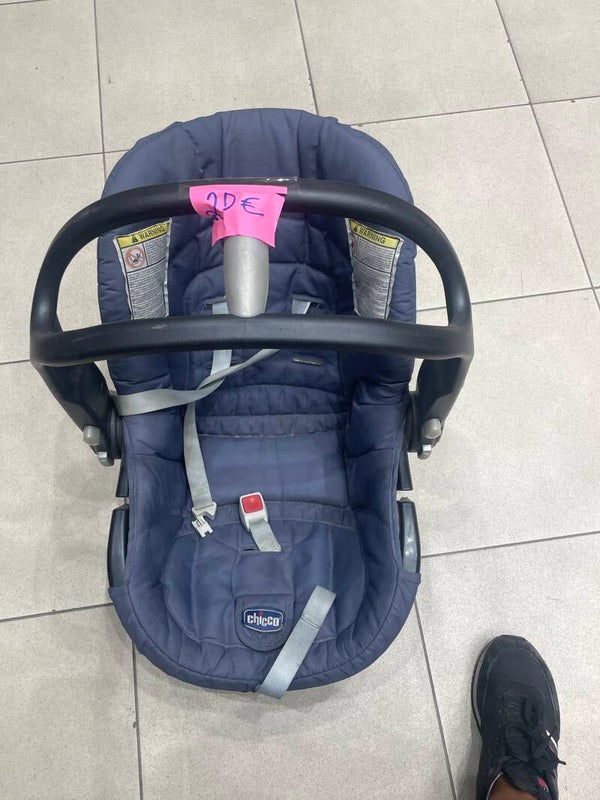 Chicco Maxi cozy - Babies*