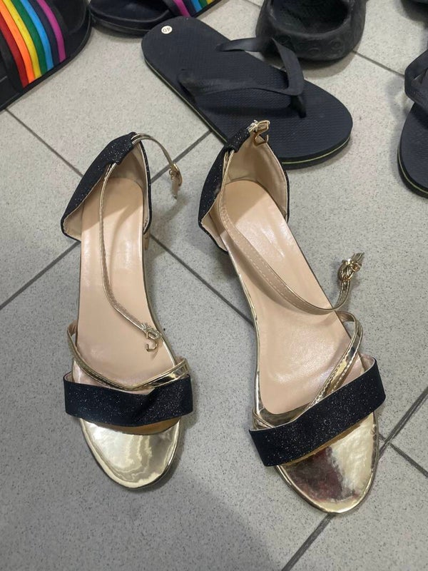 Women Black & Gold Glittery Sandals - Size 40