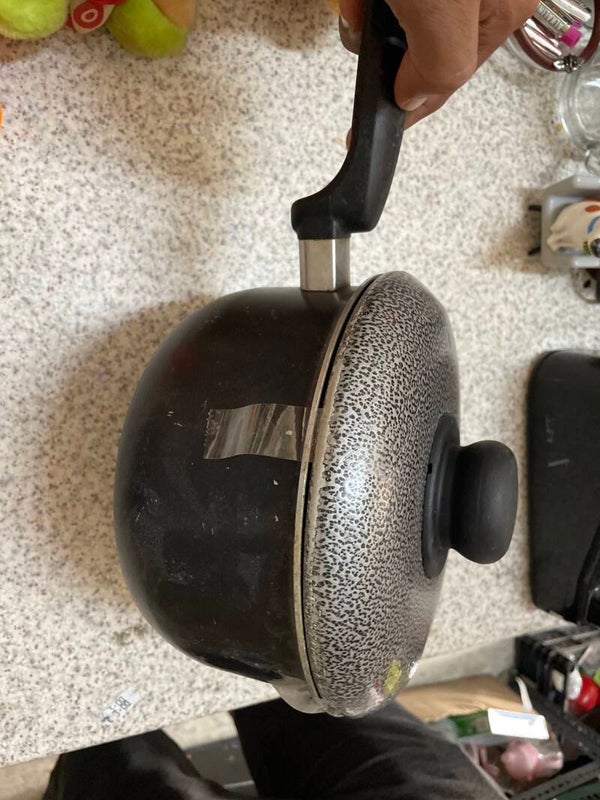 Non-Stick Pan with Lid - Supplies