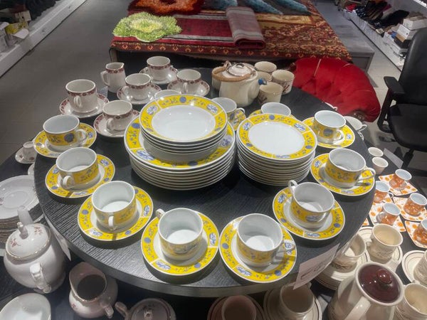 Lynn Chase Costa Dinner Set - Supplies*