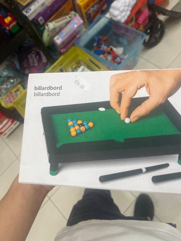 Billiard board - games*
