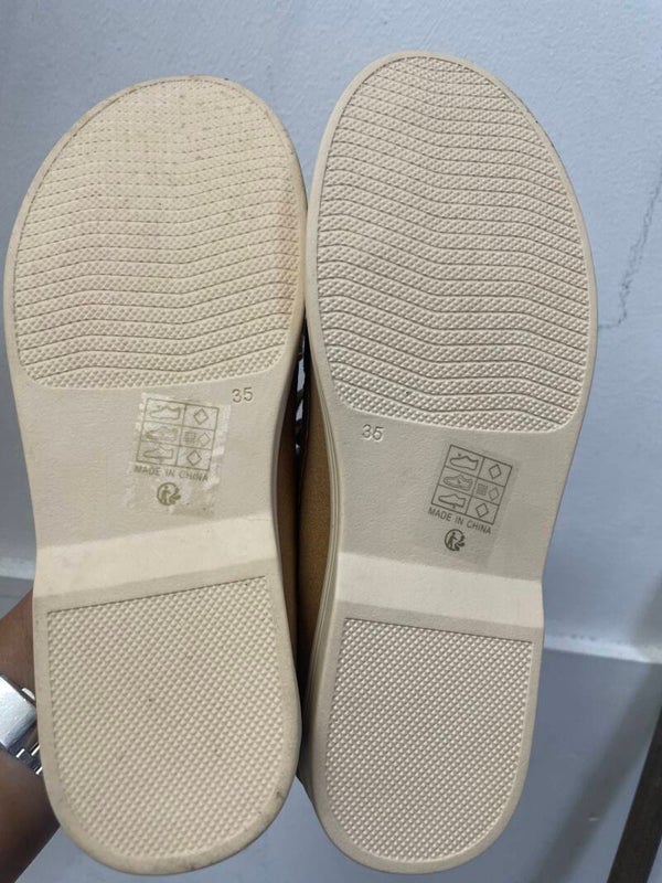 Camel tan women shoes size 35- Shoes ***
