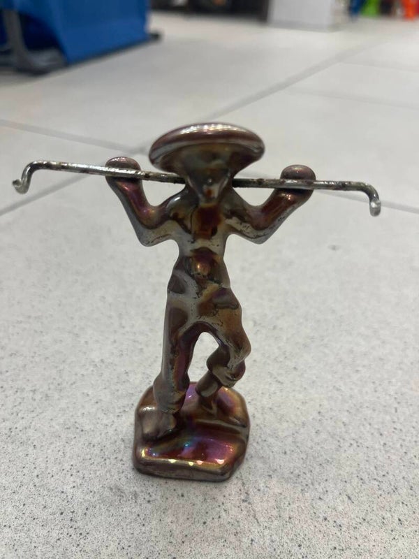 Bronze figurine-bronze*