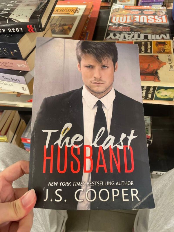 The Last Husband - Books