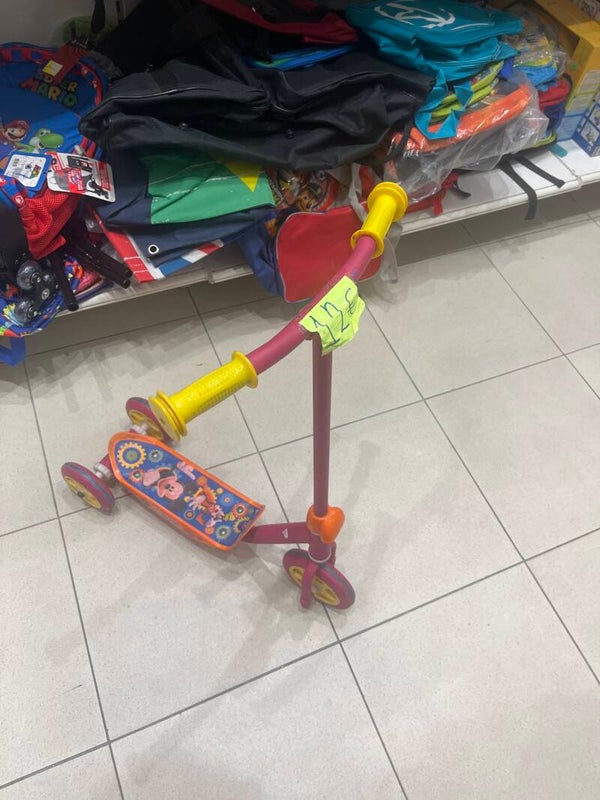 Mickey Mouse Scooter - toys*