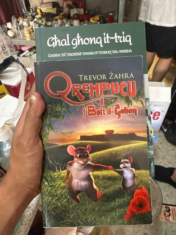 Maltese - €3 Each - Books