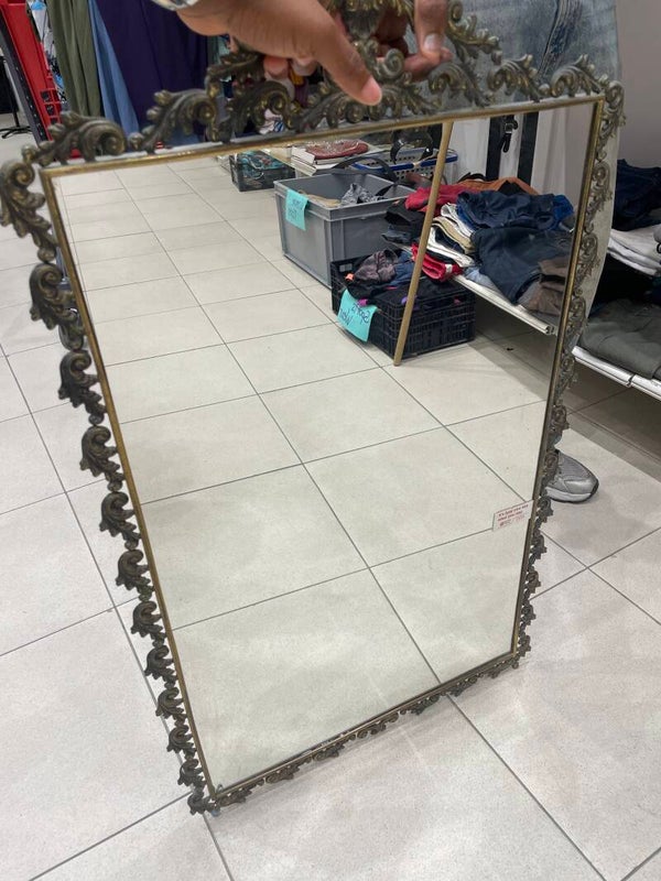 Vintage Mirror - Vintage***