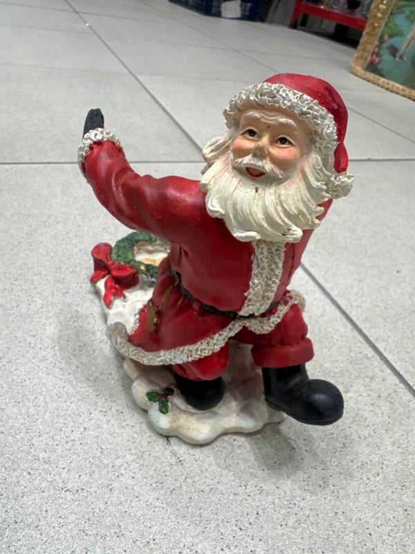 Resin Christmas Figurine- Figurines ***
