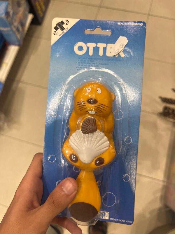Swimming Otter - Retro Toys