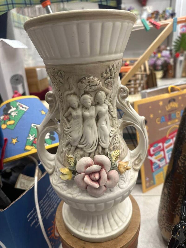 Vase-Decor***