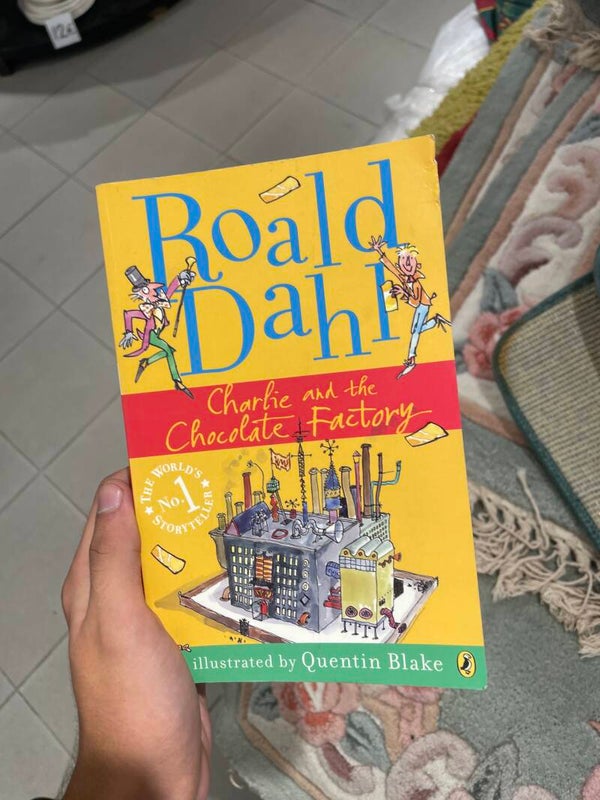 Roald Dahl - Charlie And The Chocolate Factory - Books