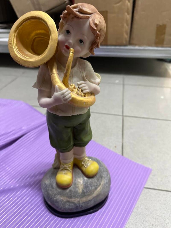 Vintage figurines ***