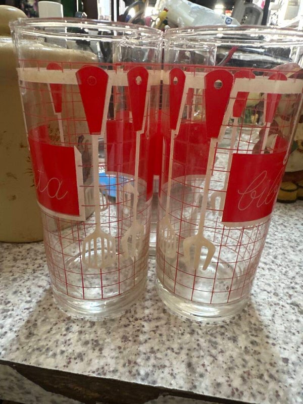 Glasses * 1 €each*