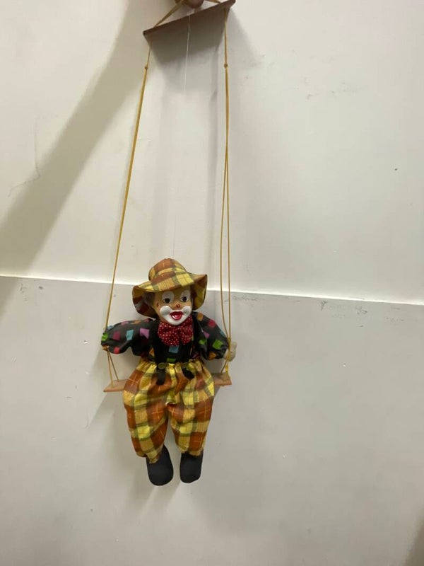 Hanging Clown - Collectibles