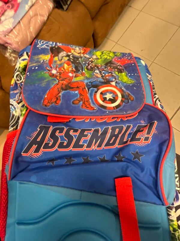 Marvel Avengers Grown Up Bag with stationary - Bags*