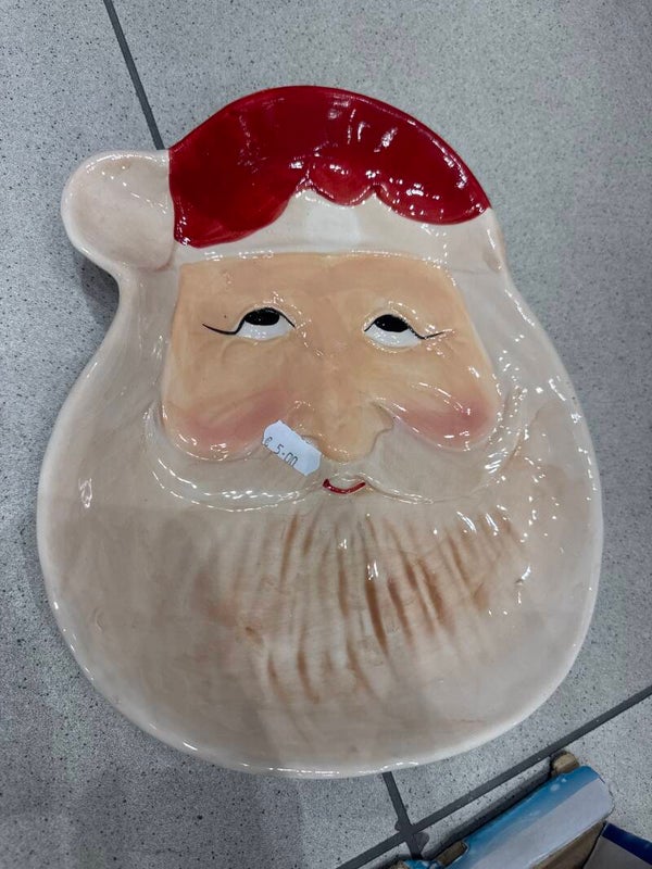 Ceramic Santa Face Plate-Christmas ***