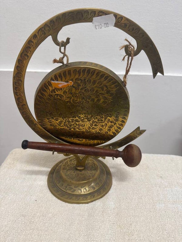 Brass Dinner Gong With Wooden Mallet - Brass**