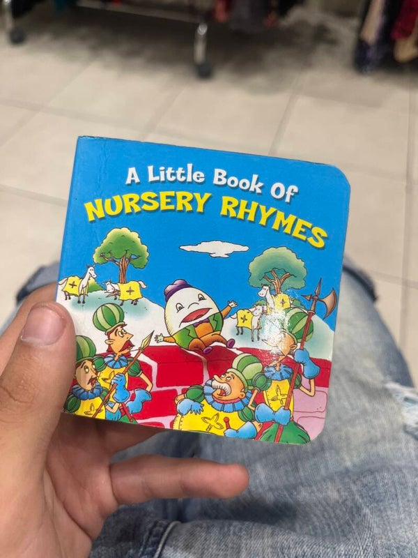 A Little Book Of Nursery Rhymes - Books