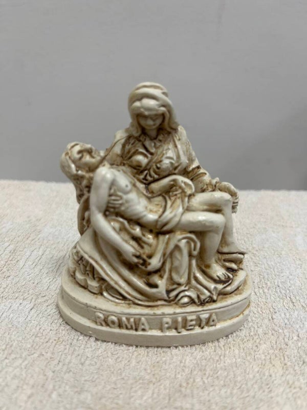 PIETA Statue - Religious**