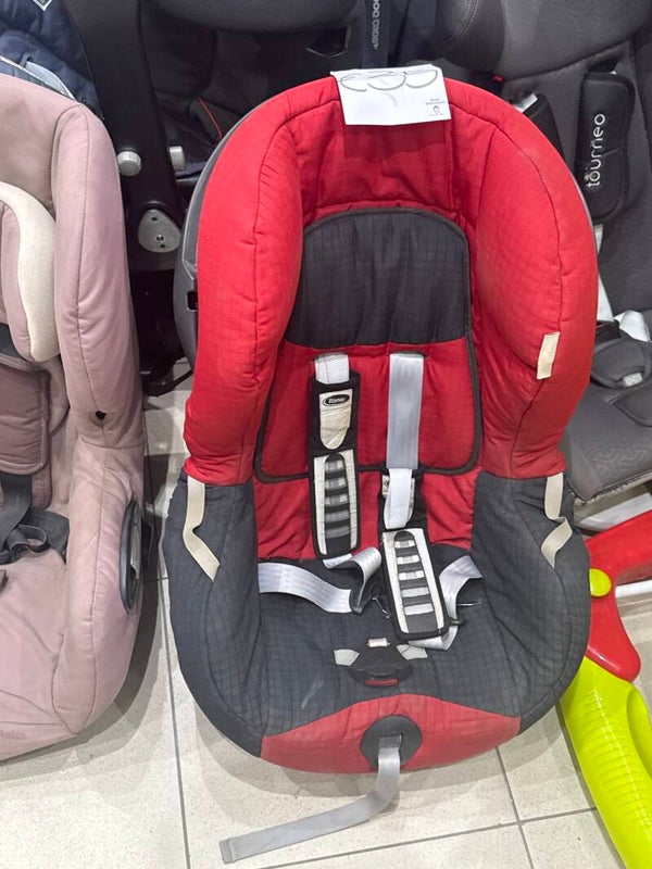 Red and black car seat - Babies*