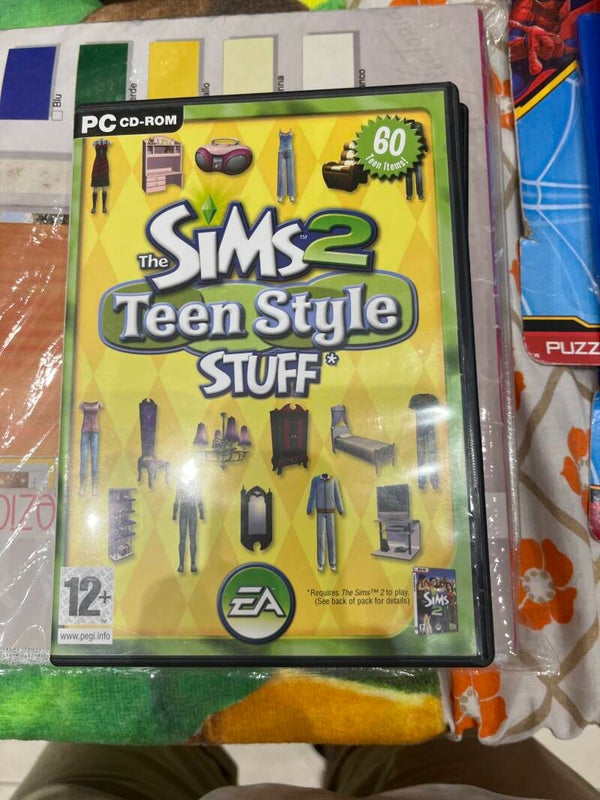 The Sims 2 Teen Stuff - Gaming*