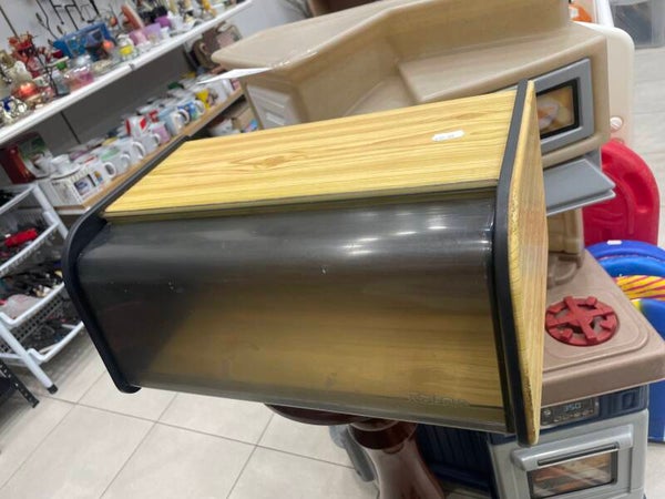 Bread bin- Supplies ***