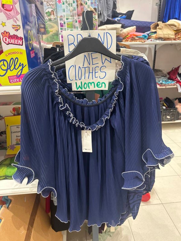 Women Top - New - Size Large