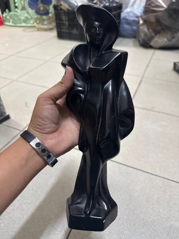 Vintage Black Figurines-Figurines***