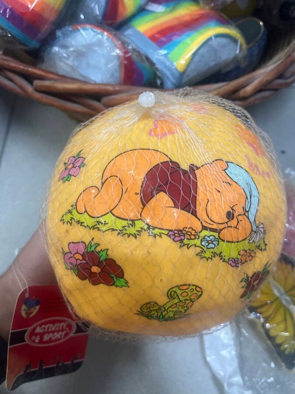 Winnie The Pooh ball - Toys*